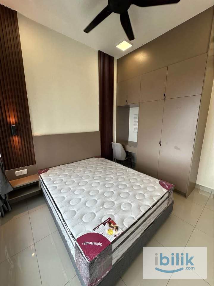 🏡 Spacious Master Room with Private Bathroom Near MRT Maluri 🚇 Stay @ Lavile Residence | Fully Furnished - Image 2