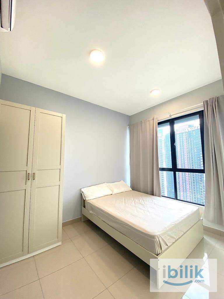 🏡 Master Room with Private Bathroom Near MRT Maluri 🚇 Lavile Residence | Fully Furnished | Walk to MRT & Velocity - Image 1