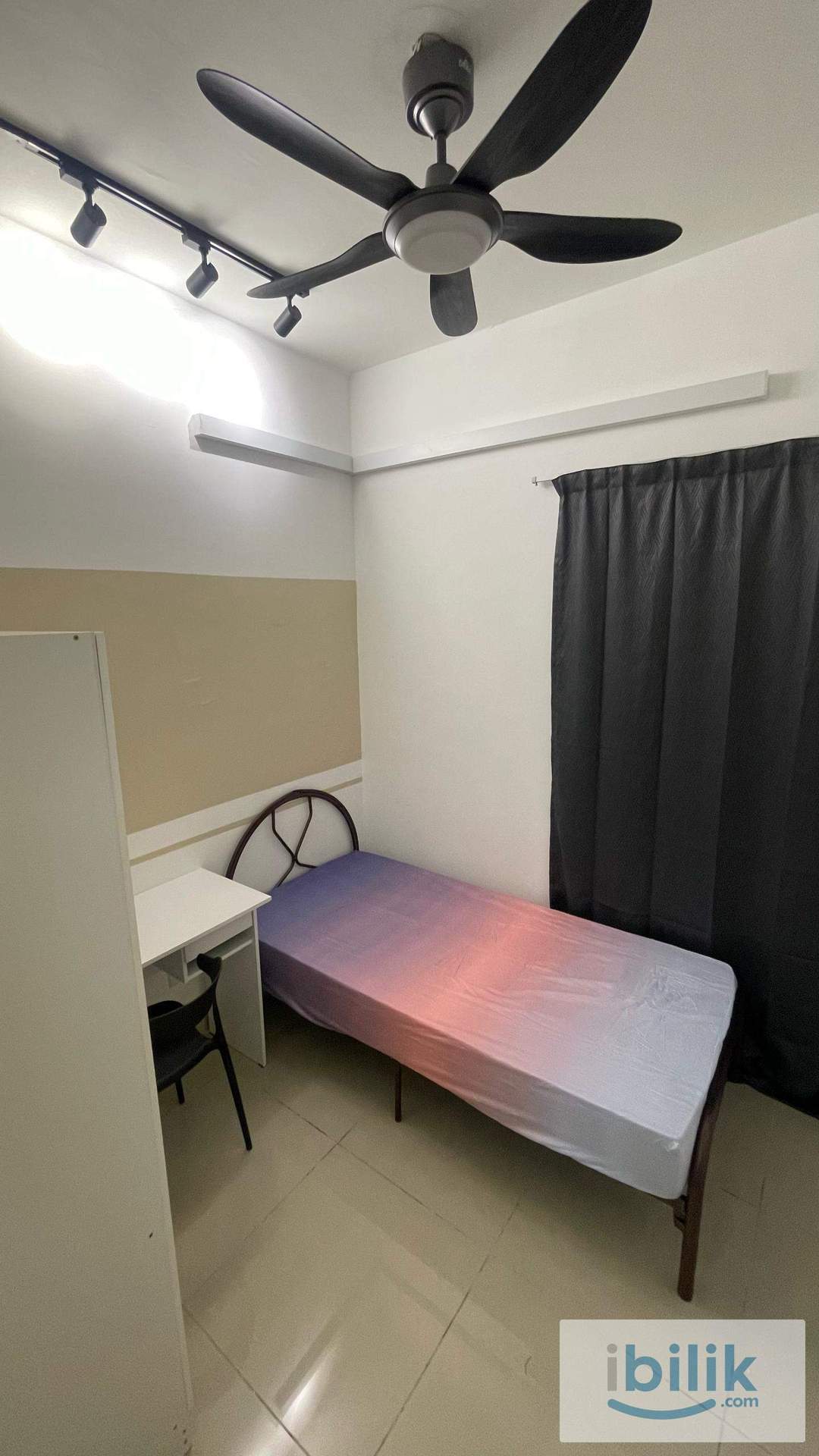 🚆 Easy Access to LRT | Fully Furnished Room for Rent! - Image 1