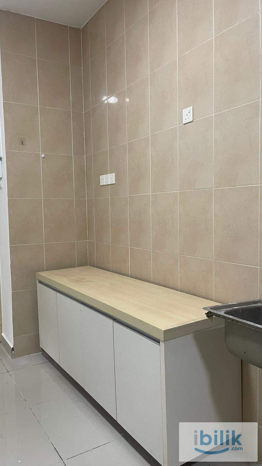 🚆 Easy Access to LRT | Fully Furnished Room for Rent! - Image 3