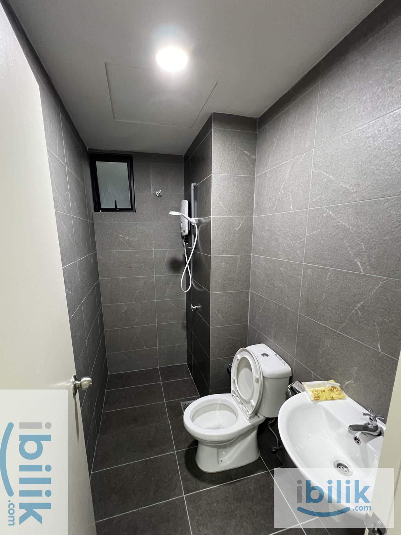 🚆 5 Mins Walk to MRT Taman Connaught | Fully Furnished Room for Rent! - Image 2