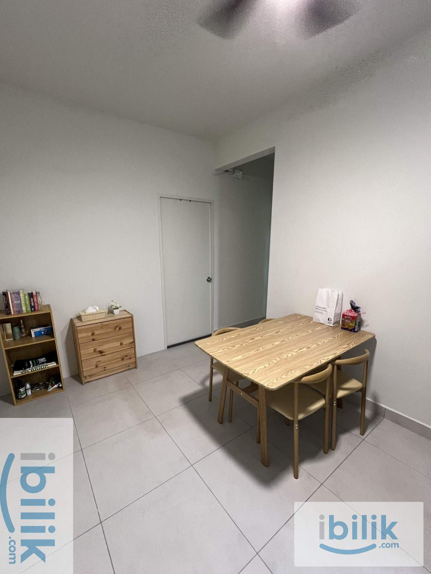 🚆 5 Mins Walk to MRT Taman Connaught | Fully Furnished Room for Rent! - Image 4