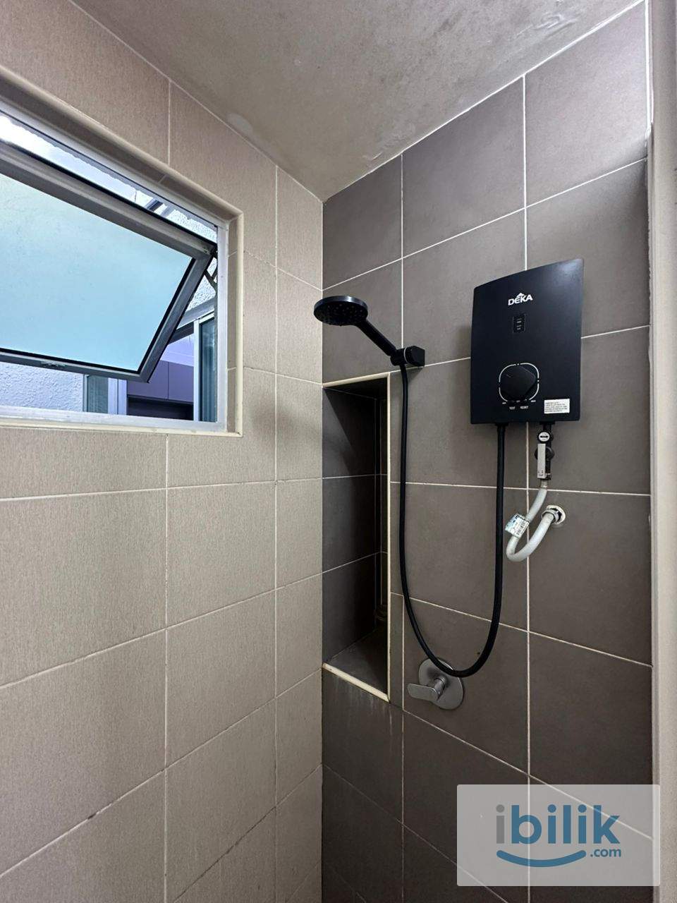 🚆 5 Mins Walk to Salak Selatan LRT | Fully Furnished Medium Room - Image 5