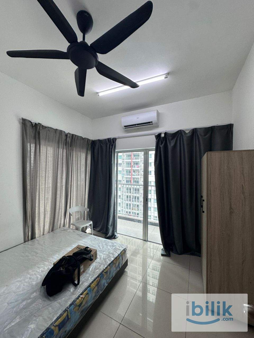 🚆 5 Mins Walk to Salak Selatan LRT | Fully Furnished Medium Room - Image 1
