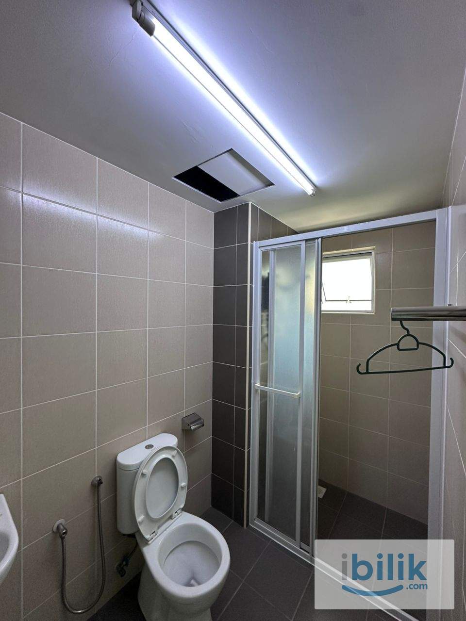 🚆 5 Mins Walk to Salak Selatan LRT | Middle Room Fully Furnished for Rent!   - Image 3
