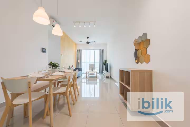 🏡 Master Room Near Sunway Velocity 🛍️ | Walk to MRT Maluri - Image 6