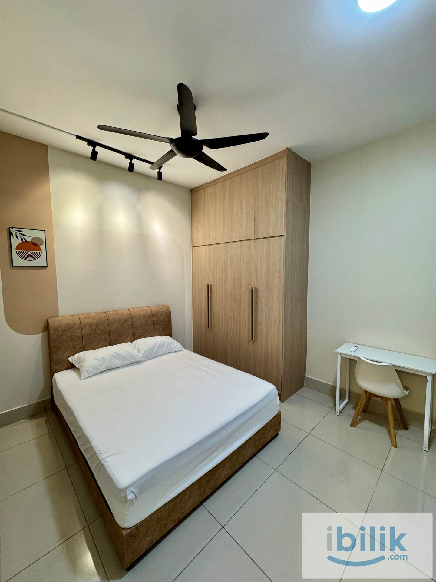 🏡 Cozy Master Room for Rent | Free WiFi & Utilities | Razak City Residence - Image 1