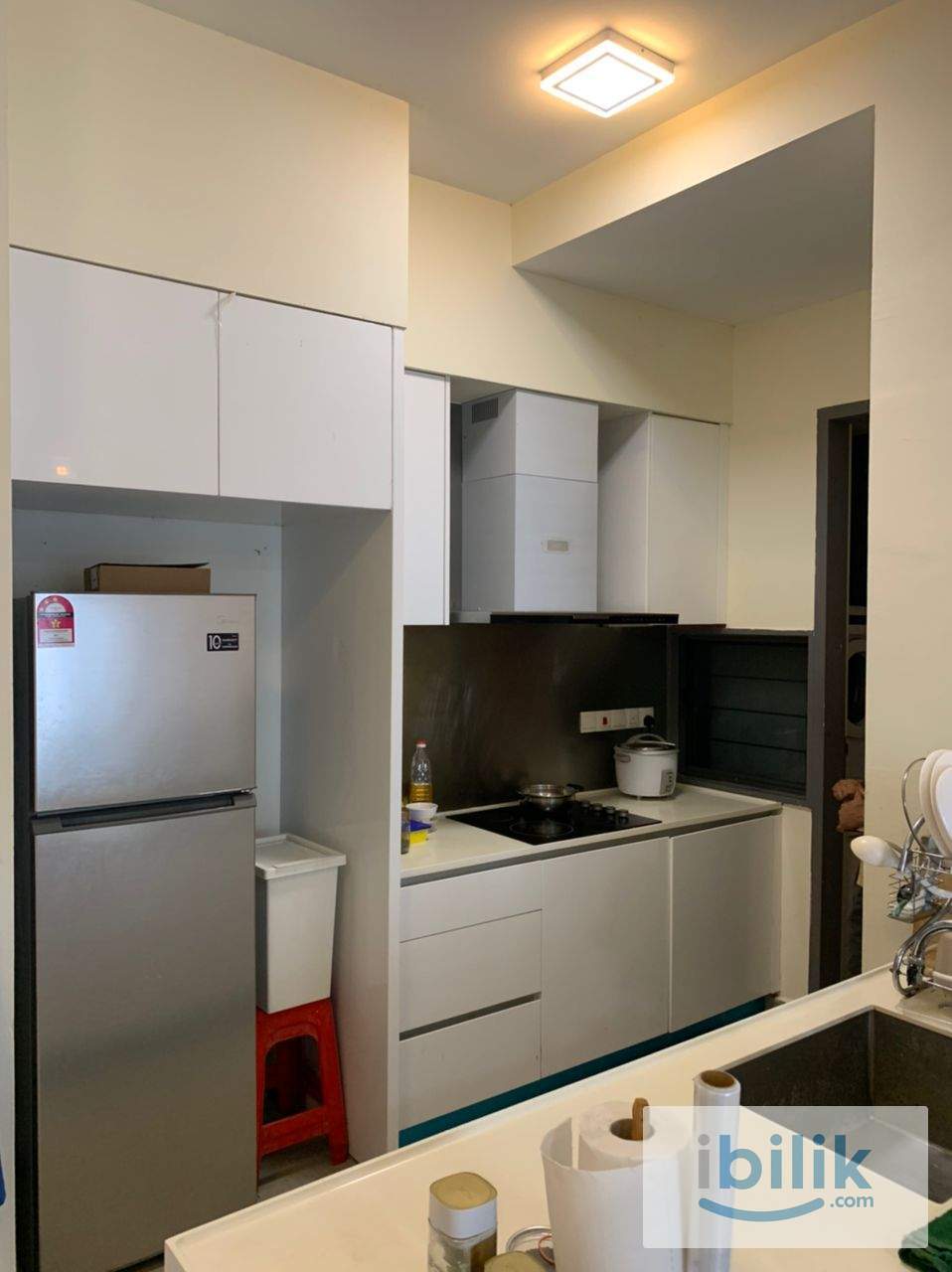 Walkable to Public Transport | Near KL Sentral | Single Room for Rent at Petalz Residence - Image 2