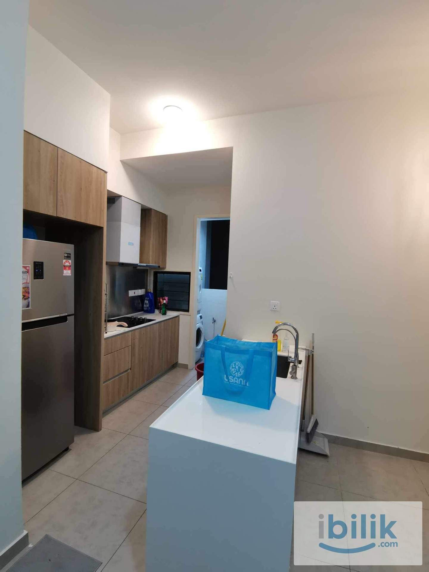 RM800 ONLY | Walkable to Public Transport | Middle Room Move In Ready | Platinum Arena Old Klang Road - Image 3