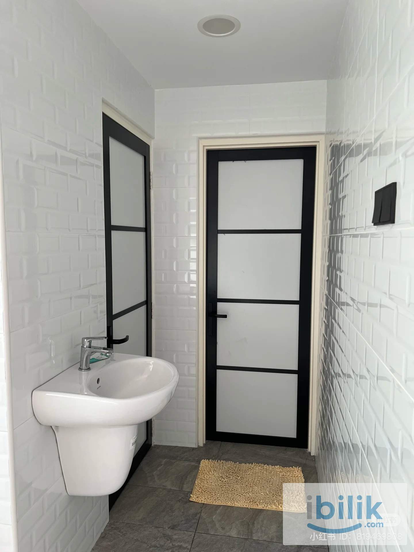 FEMALE ROOM RENTAL at Taman Bukit Blossom, Seremban [Direct Owner] - Image 5