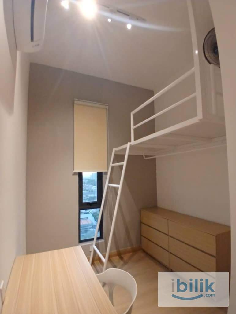 Single Room At SS15🏡✨ - Image 1