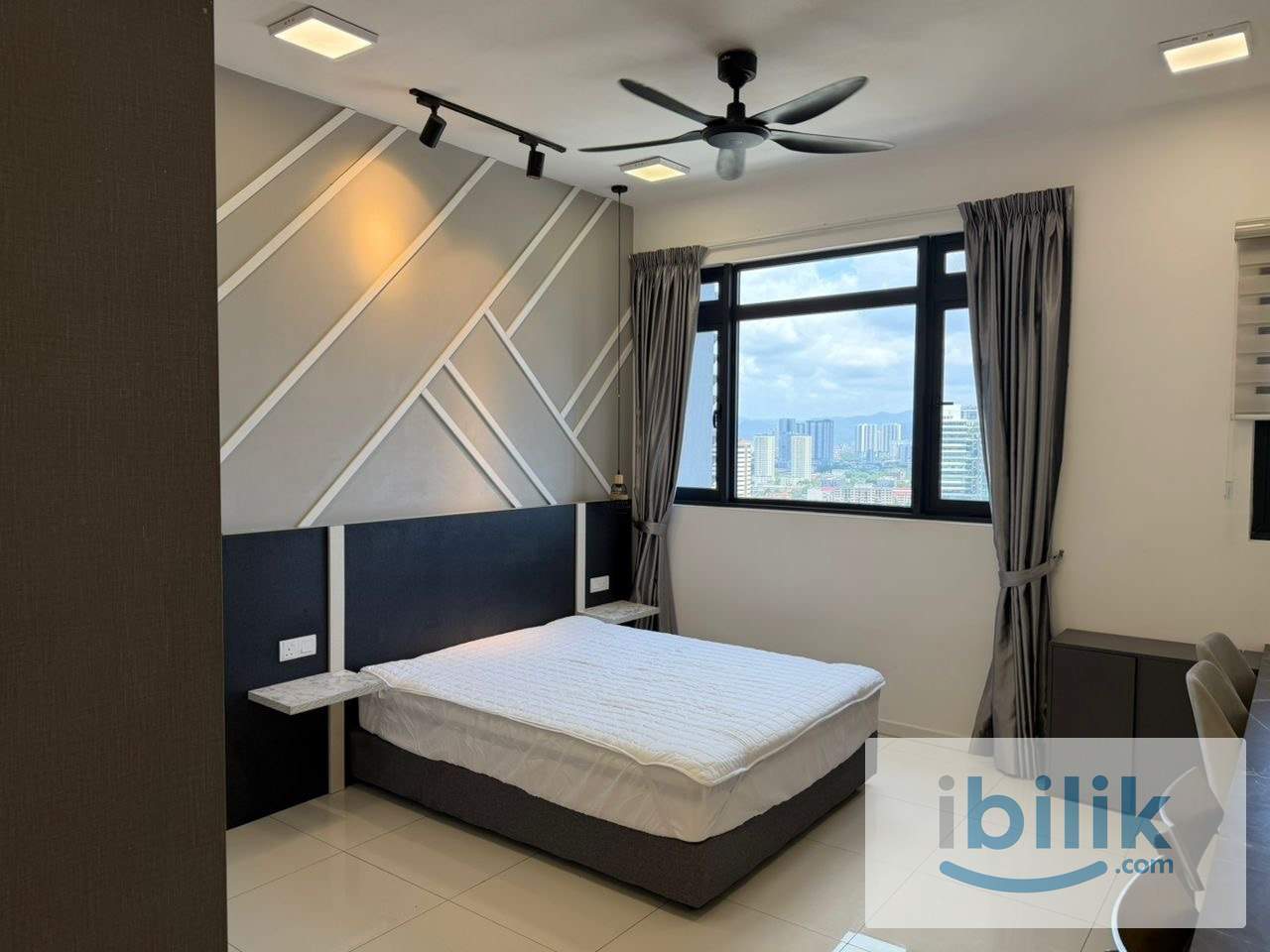 Chamber Residence Cozy fully furnished dual key room for rent near PWTC LRT Station (walking distance 5 min) - Image 1