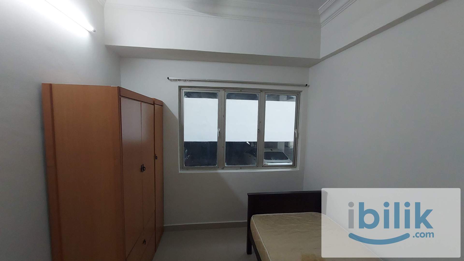 Tiara Kelana Medium & Small Room for Rent - Female only - Image 6