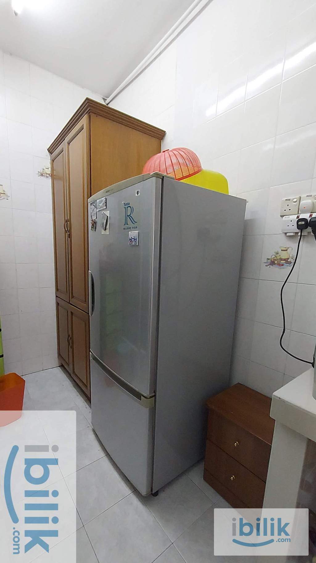 FEMALE ONLY SMALL ROOM - Tiara Kelana Condo - Image 5