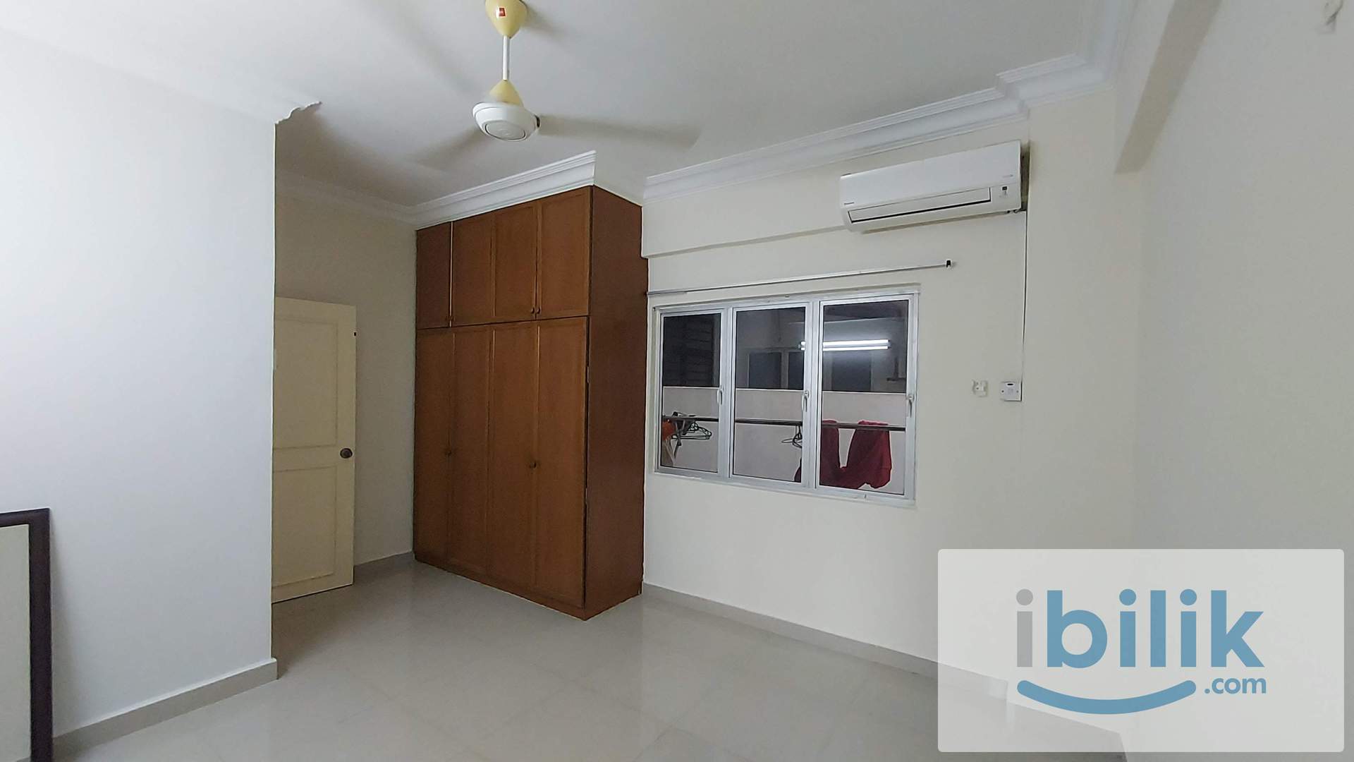 FEMALE ONLY MIDDLE ROOM Air Conditioner - Tiara Kelana Condo - Image 1