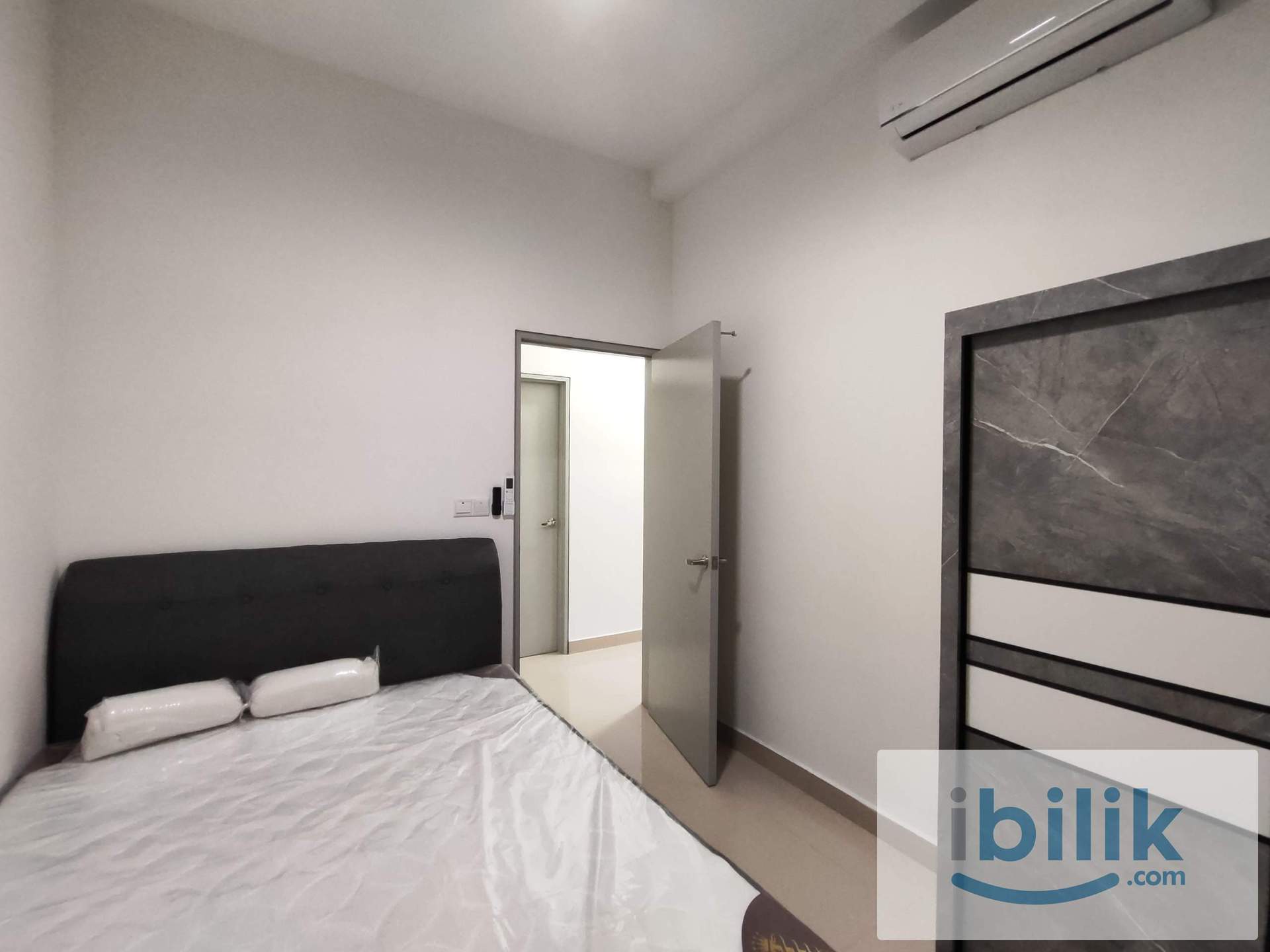 Middle Room For Rent @ Verando Residence | Near Sunway, Taylor's, One Academy, Monash, INTI, City University - Image 1
