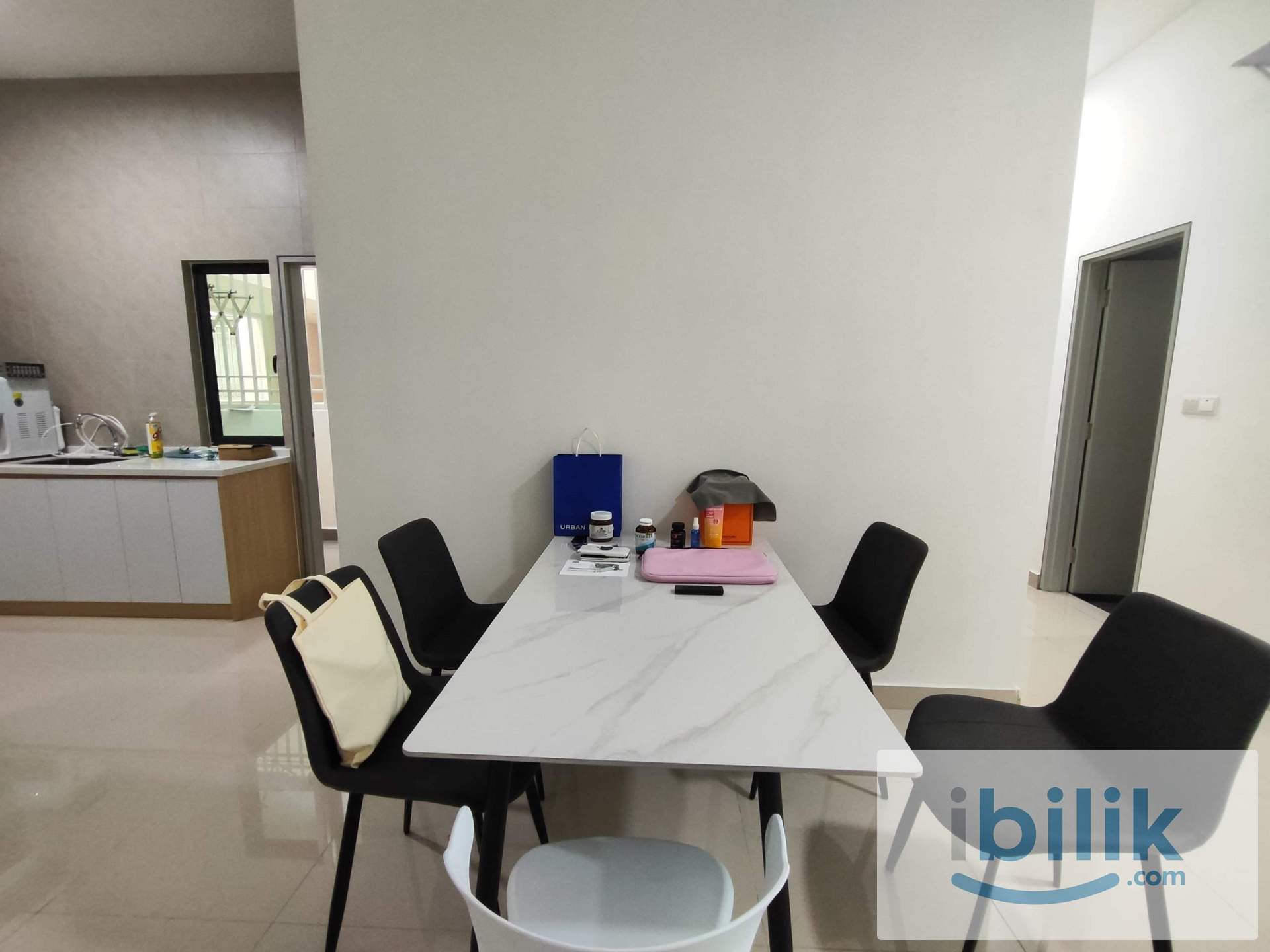 Middle Room For Rent @ Verando Residence | Near Sunway, Taylor's, One Academy, Monash, INTI, City University - Image 5