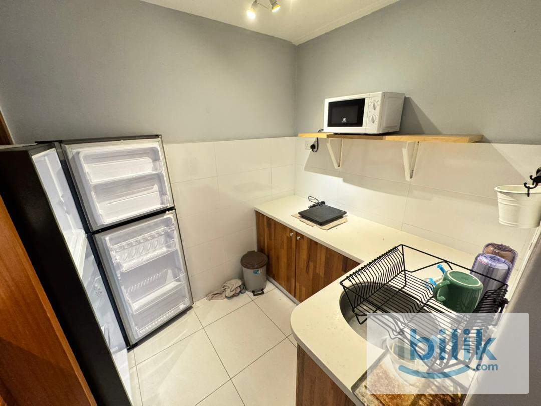 ❗ Move in Immediately❗ Include Utility MMU Master Room RM 830 - Image 1