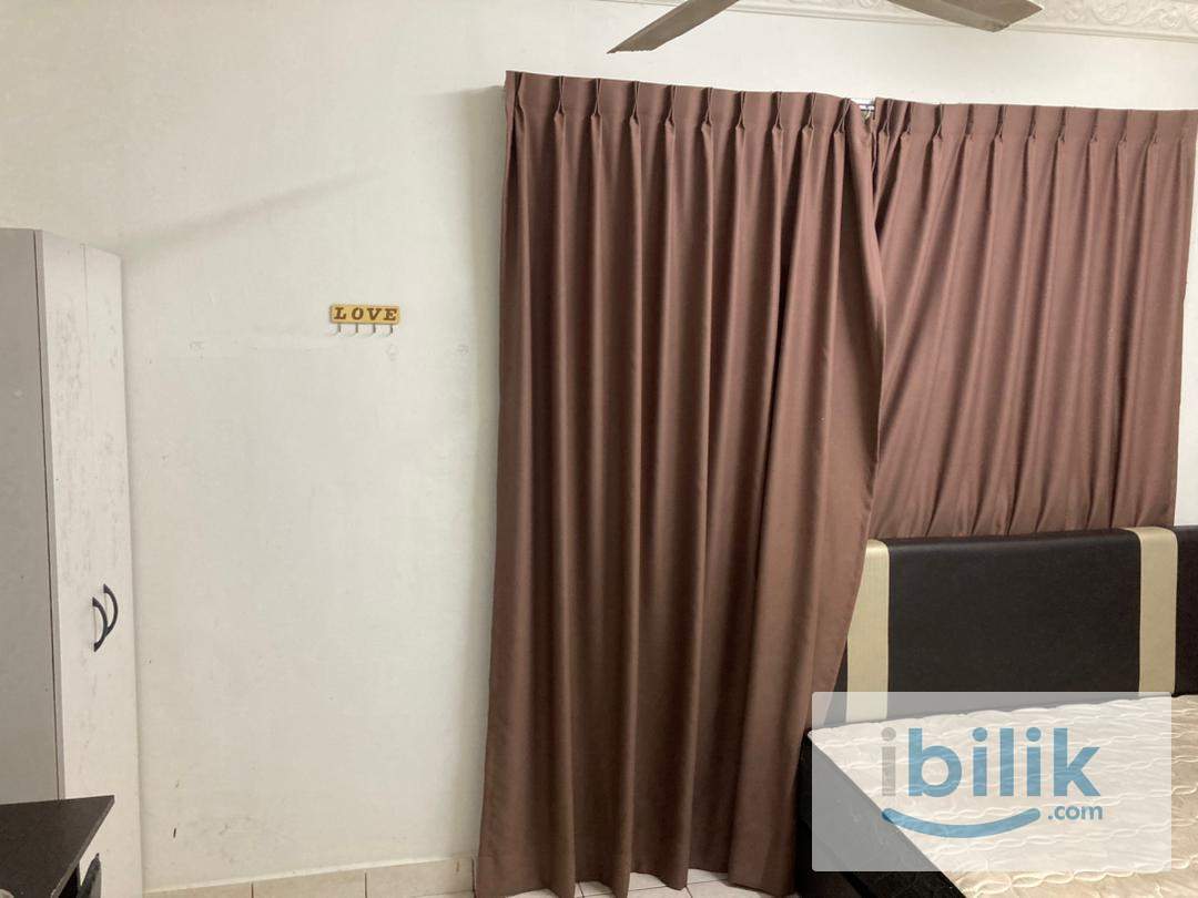 Queen Bed Balcony Room with Window & A/C (Partition) - Image 2
