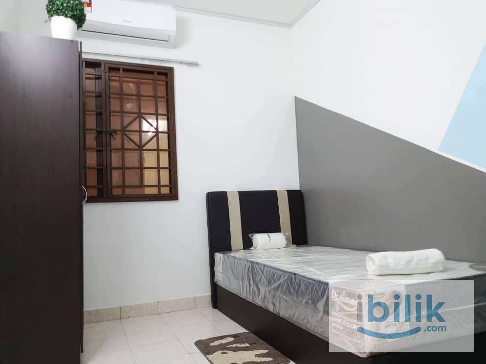Queen Bed Medium Room with Window & A/C (Partition) - Image 1
