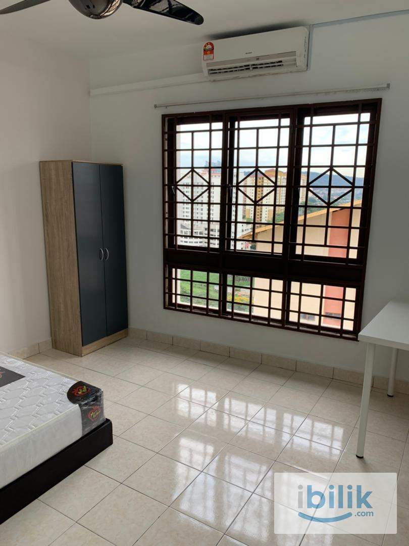 Queen Bed Medium Room with AC & Window (Partition) - Image 2