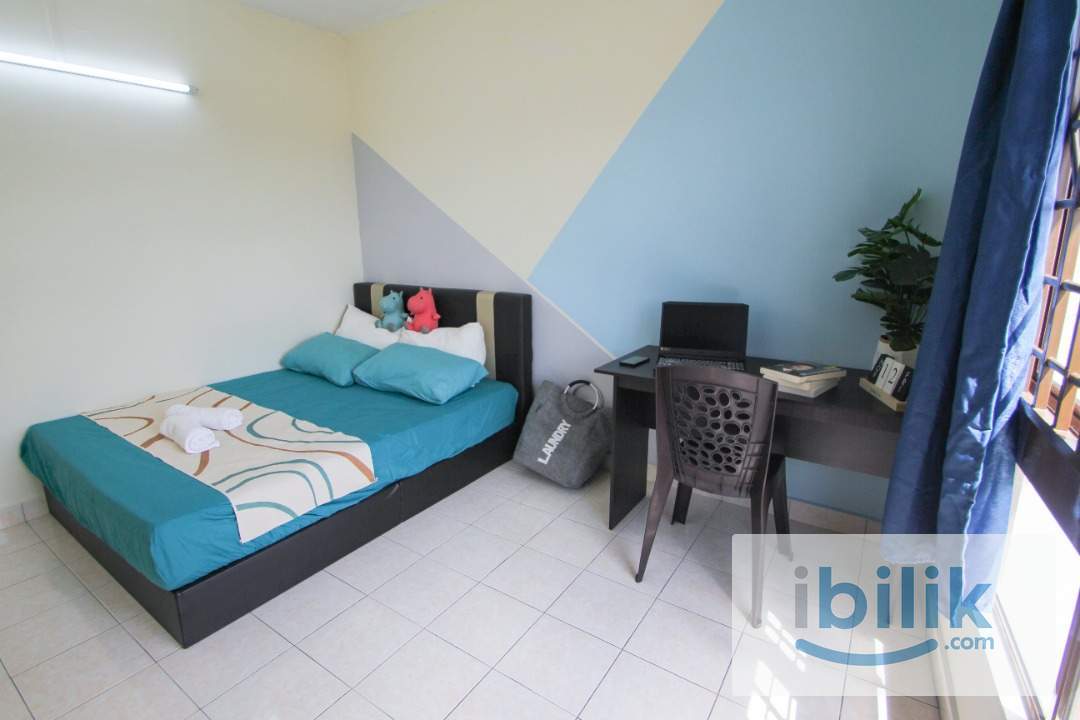 Queen Bed Medium Room with A/C & Window (Partition) - Image 1