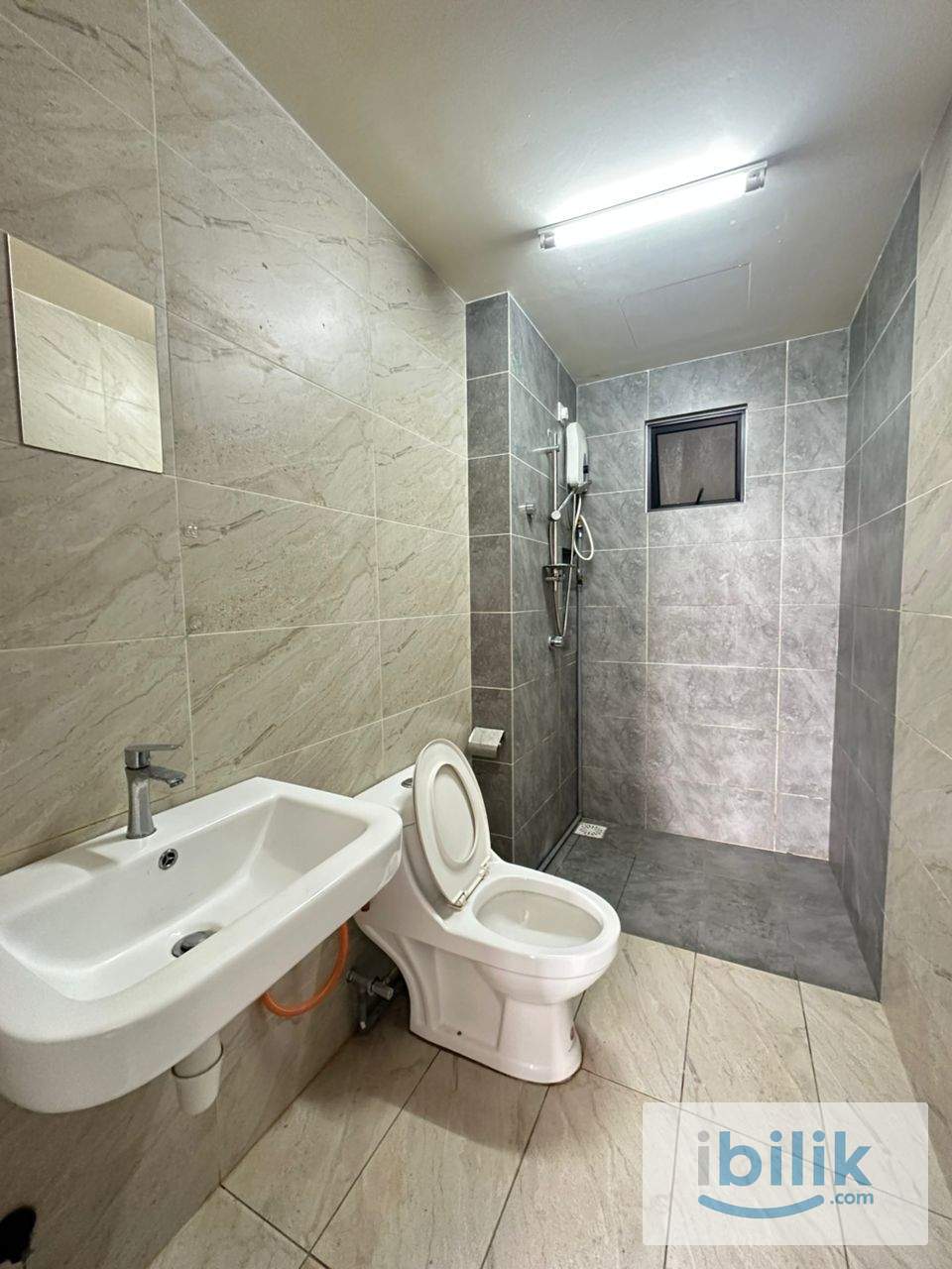 LARGE AND NICE VIEW MASTER ROOM - Image 5