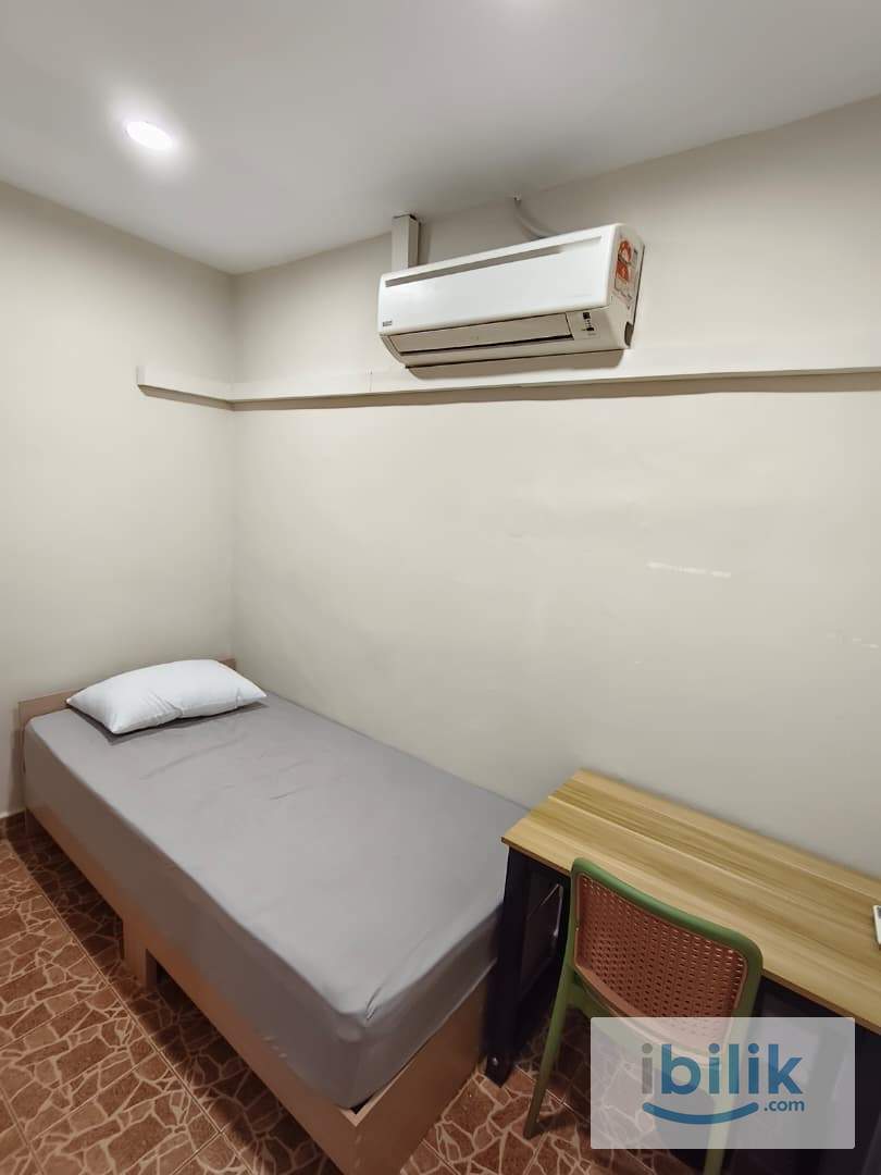 Single Room - Image 3