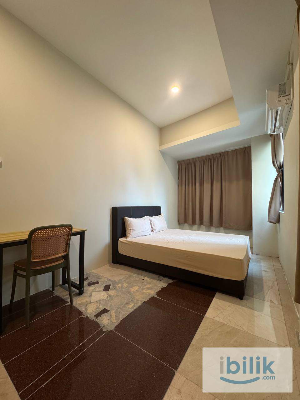 Single Room - Image 3