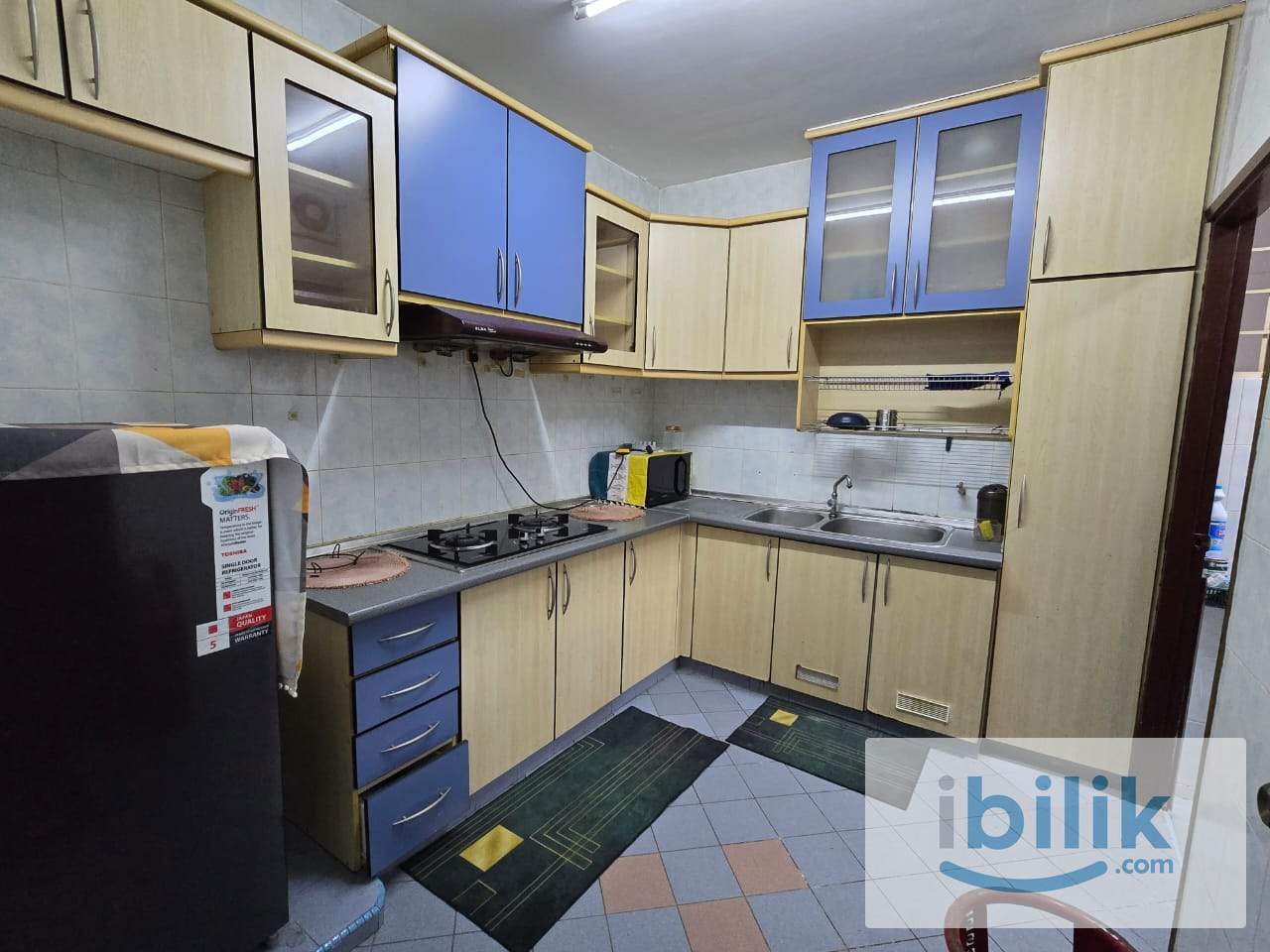Master bedroom fully furnished with queen bed & private toilet (can stay up to 2 persons) - Image 6