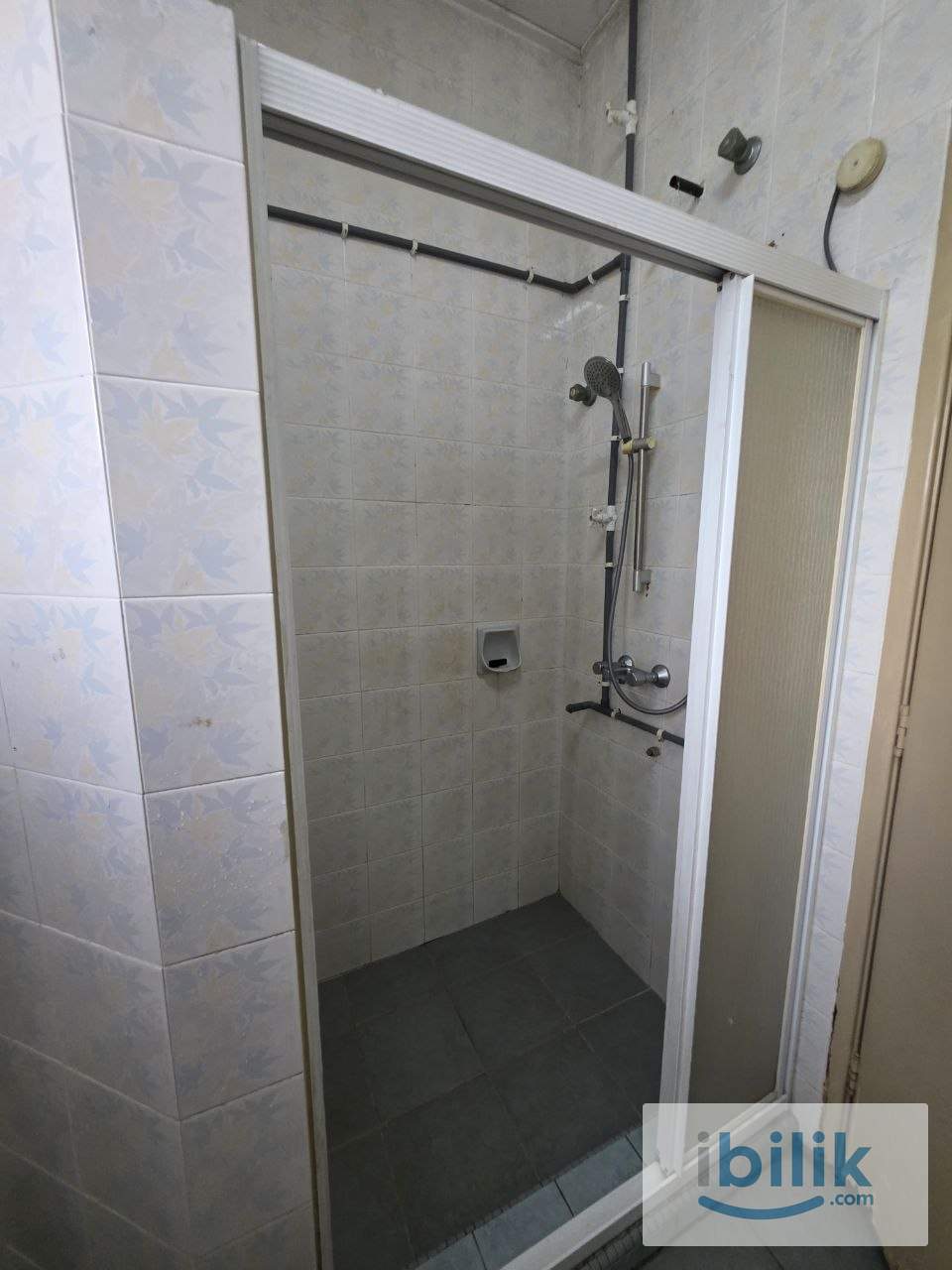 🏠 Room For Rent @ Jalan Sepah Puteri Shah Alam | Fully Furnished | Move In Ready - Image 5