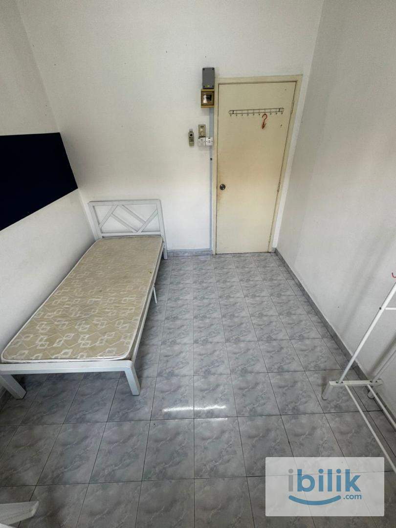 🛏️ Room For Rent In Subang | Near LRT & Sunway - Image 1