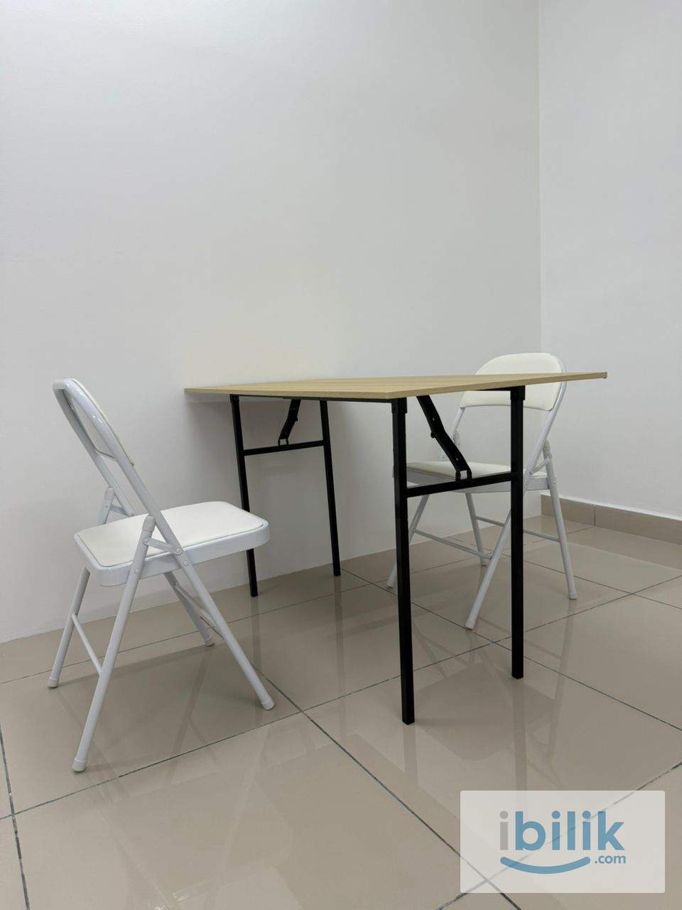 PACIFIC PLACE FEMALE SINGLE ROOM FULLY FURNISHED LRT STATION  - Image 2