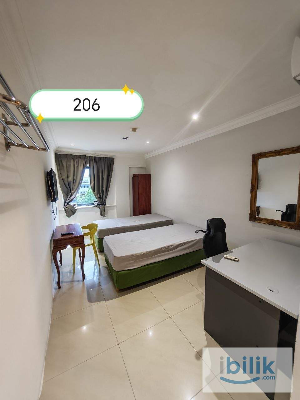 🌸 COMFY LIVING STARTS HERE 🌸 ✨ Stylish Hotel-Type Room ✨ 🛏 Private Cozy Room 🛁 Clean Private Bathroom - Image 2