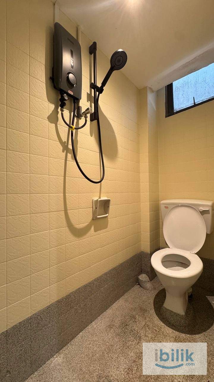 💥 Zero Deposit Hotel Room @ Chow Kit 🏡 Private Bathroom 🚿 | Fully Furnished 🛏️ | Close to LRT 🚆 | Ready to Move In ✔ - Image 3