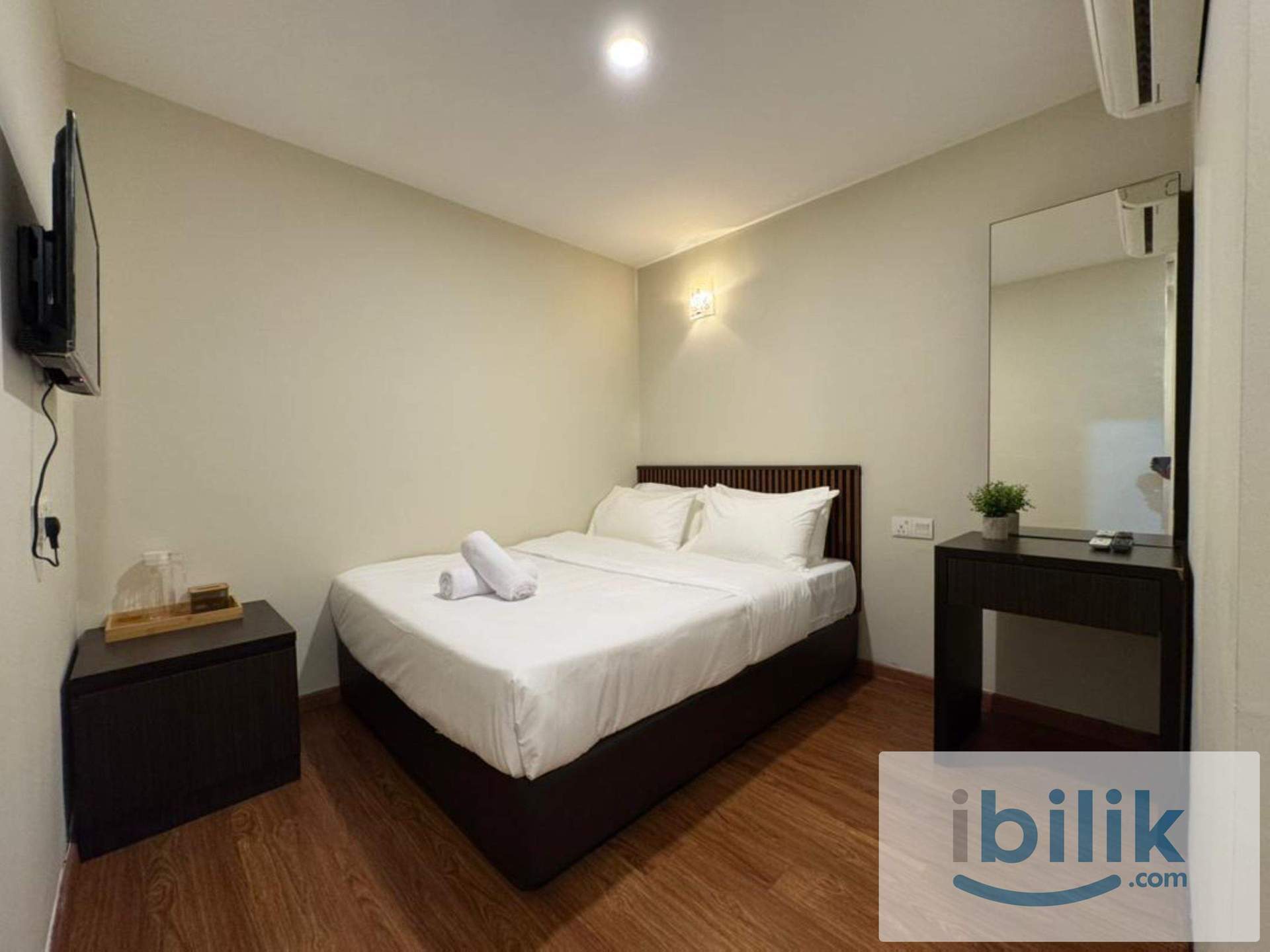 Standard Queen Room - Image 1