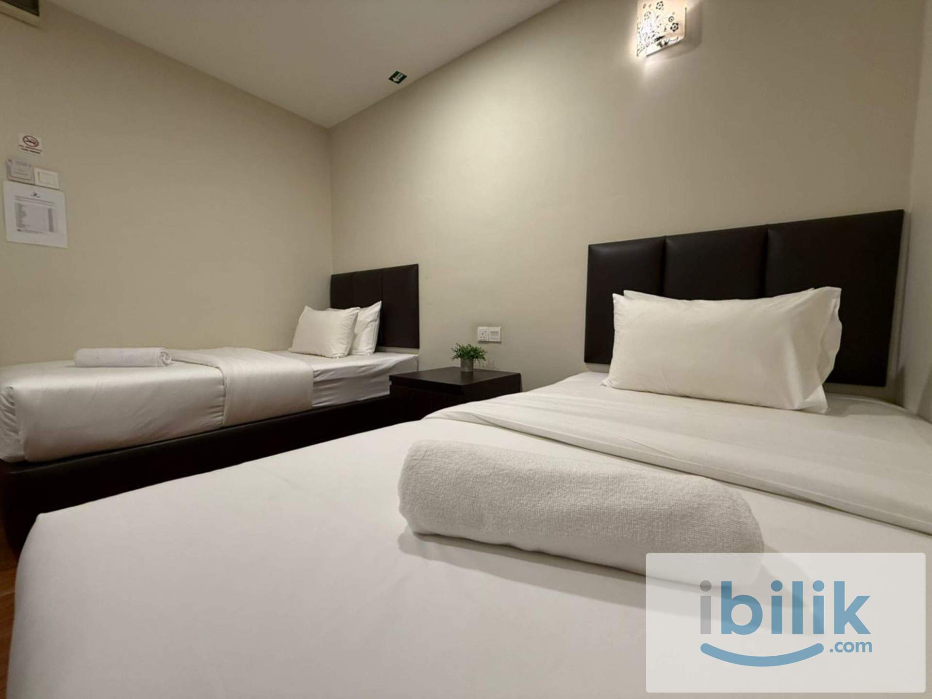 Standard Twin Room - Image 1