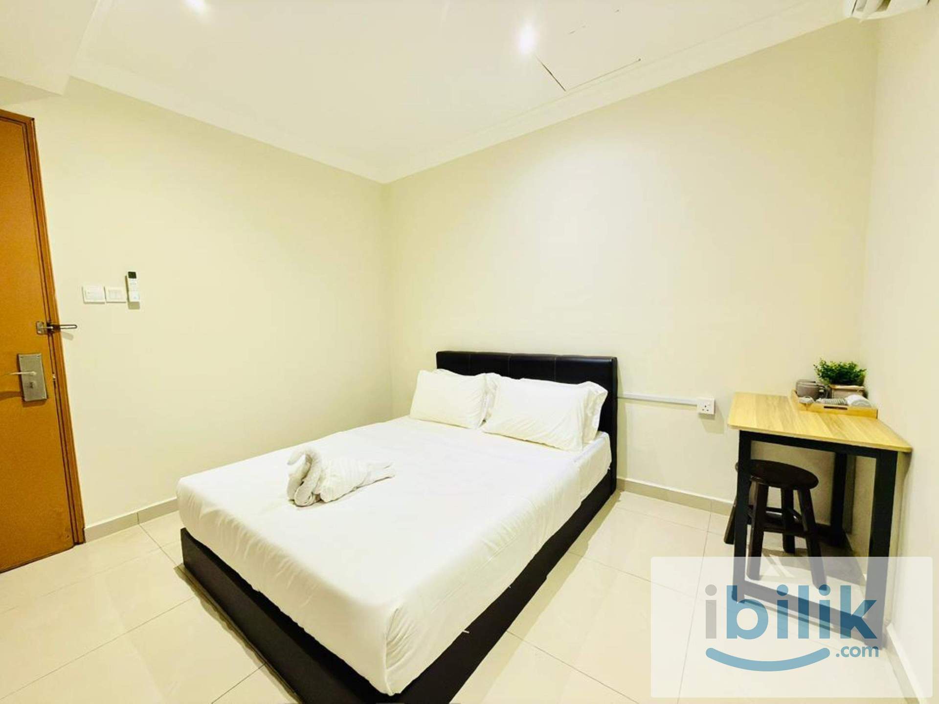 Standard Queen Room - Image 3