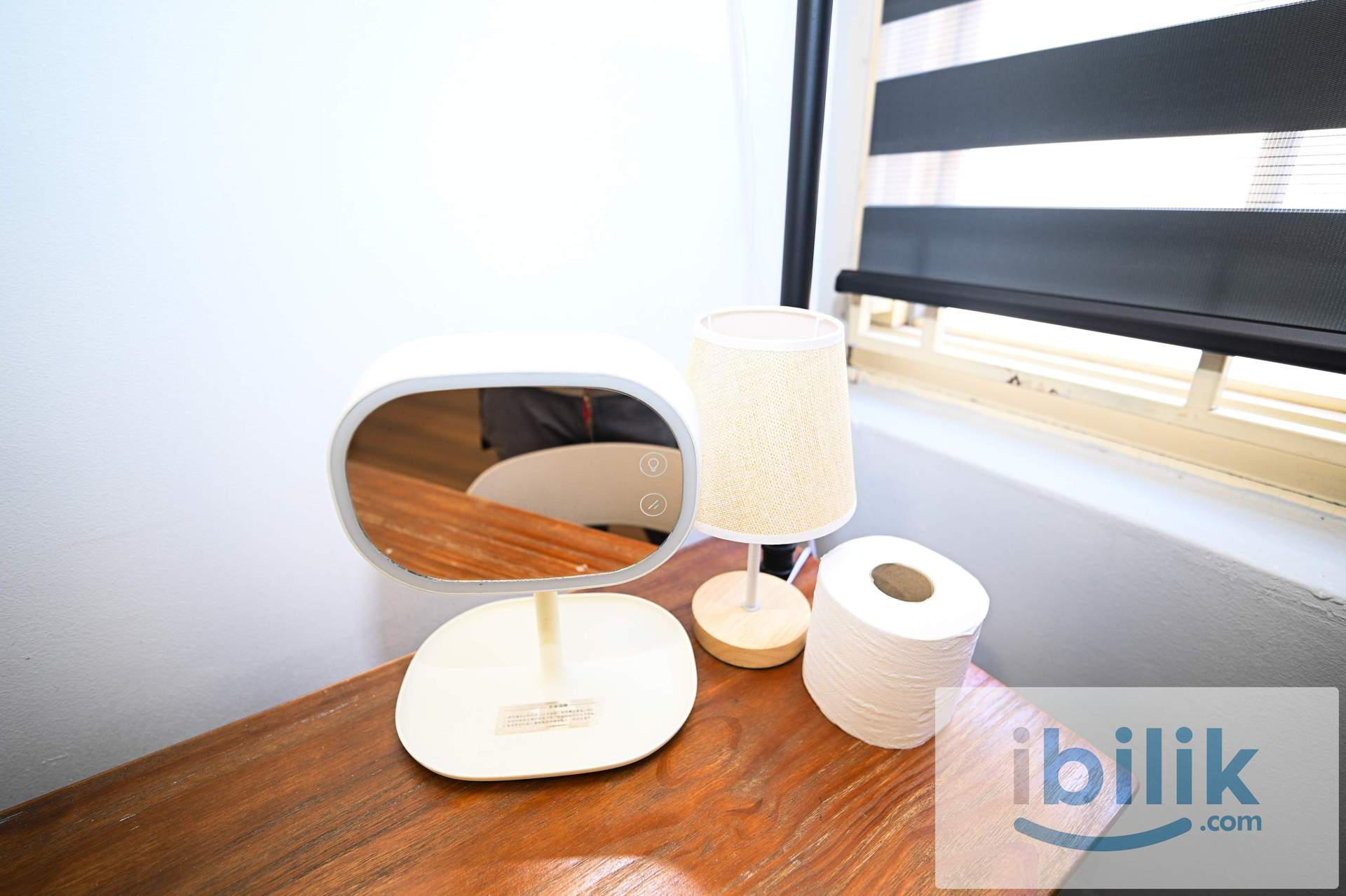 Standard Queen Shared Bathroom - Image 5
