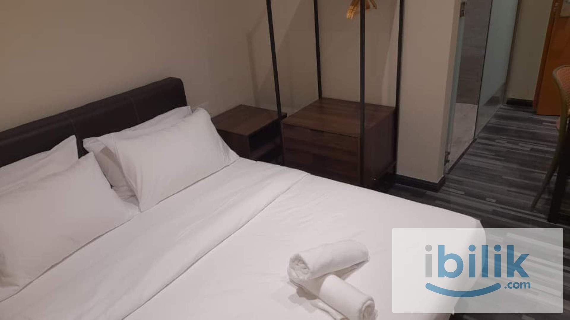 Standard Queen Room - Image 1