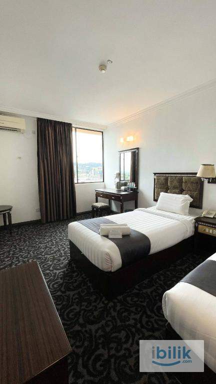 Deluxe Twin Room - Image 2