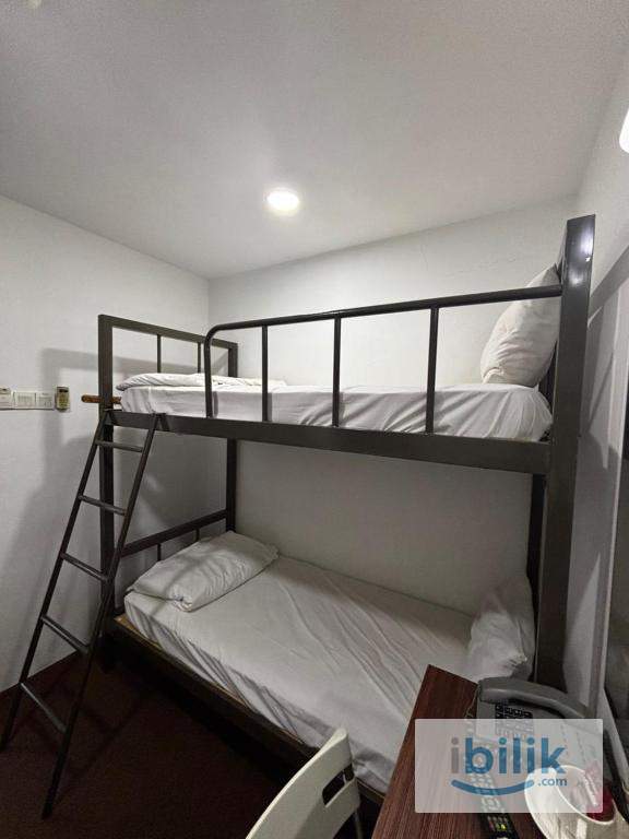 Standard Double Decker - Image 1