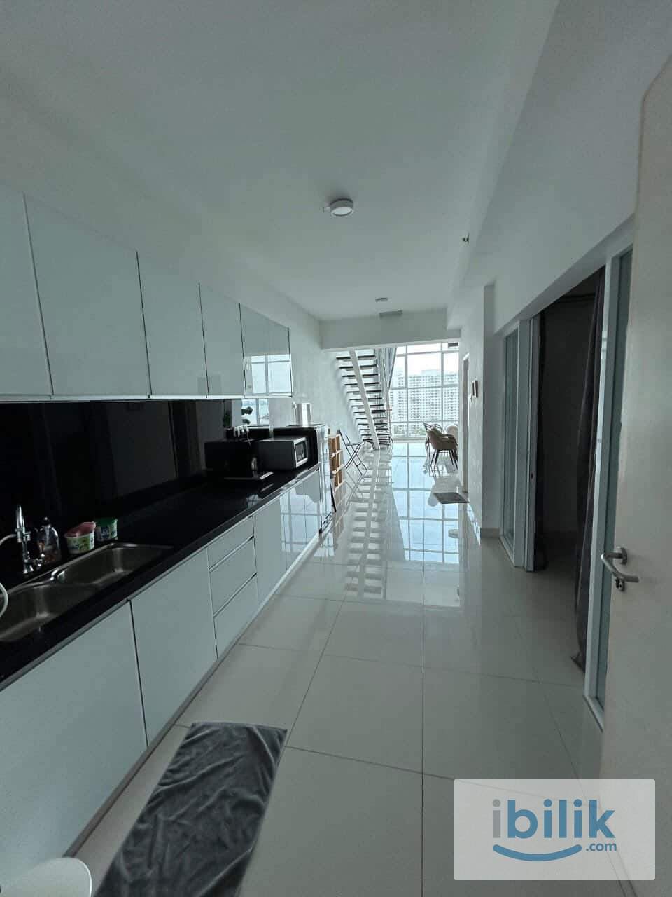 Maritime Loft Condo with Sea View | Fully Furnished | 2 Bed 2 Bath - Image 6