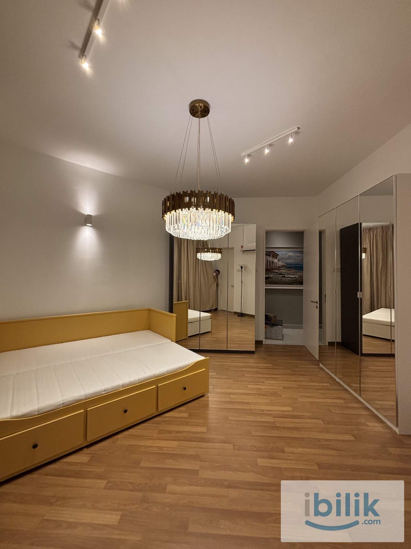 Master Room + 1 Car Park at Chymes Gurney | 600m to Damai LRT, 2 Stops to KLCC LRT - Image 2