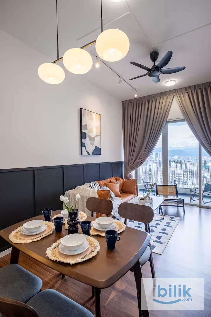 Master Room with Private Bathroom 🚿 | Near MRT Maluri | Lavile Residence - Image 5