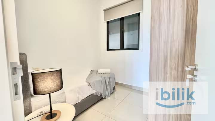 Budget Single Room 🚇 | Near MRT Maluri - Image 2