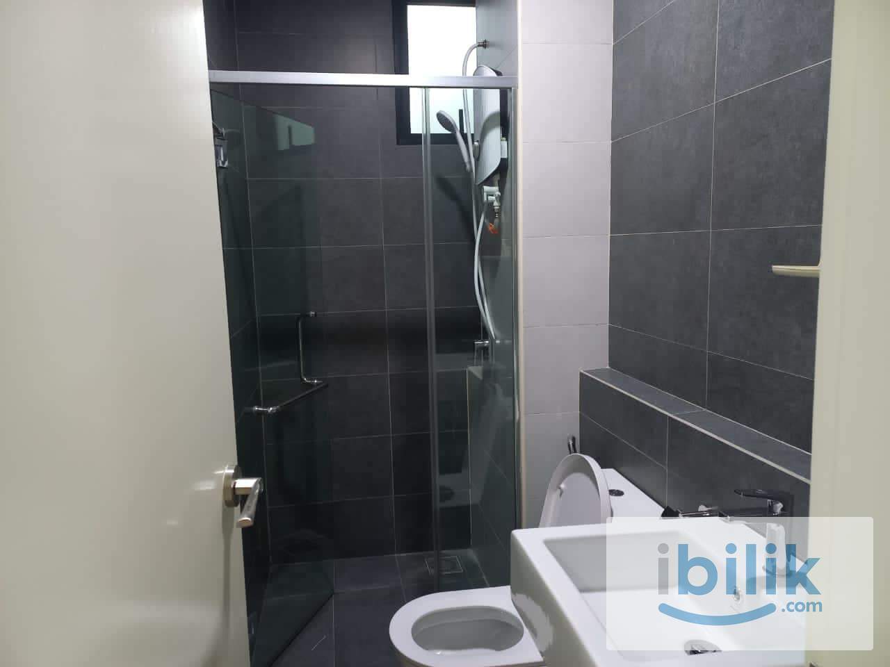 Fully Furnished Master Room | Near MRT Maluri - Image 2