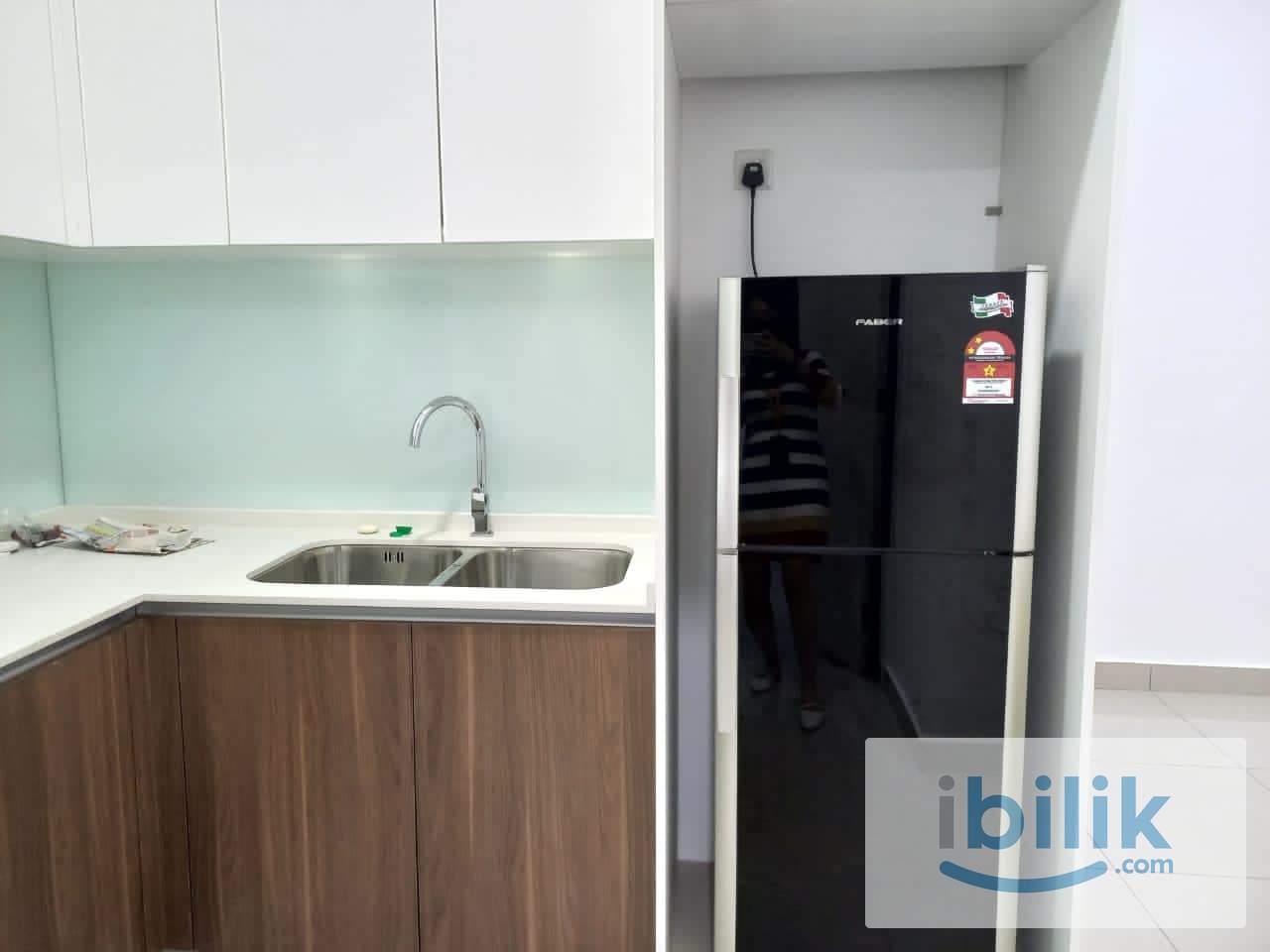 Fully Furnished Master Room | Near MRT Maluri - Image 4