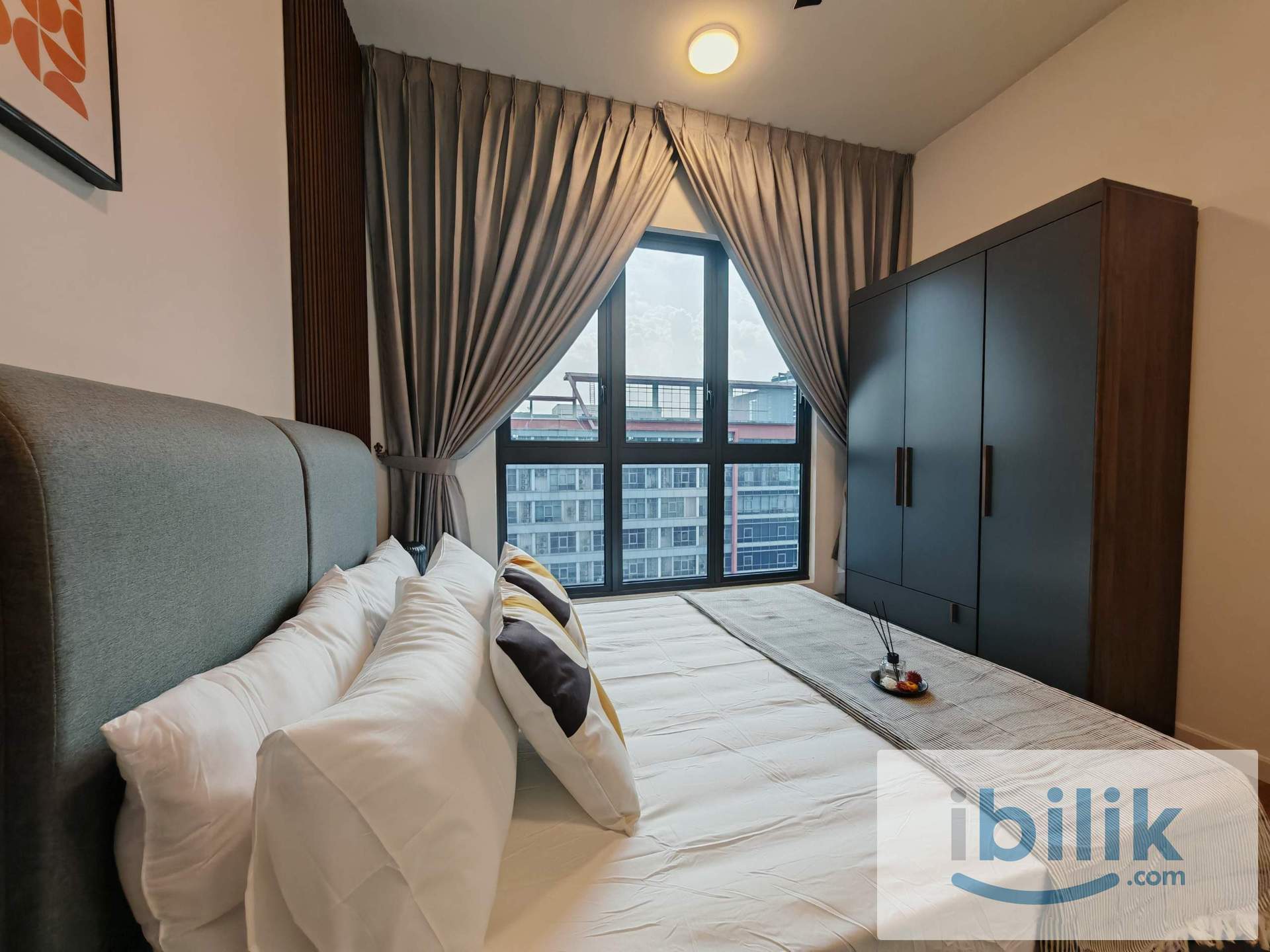 Affordable Master Room MRT Maluri | Sunway Velocity - Image 1