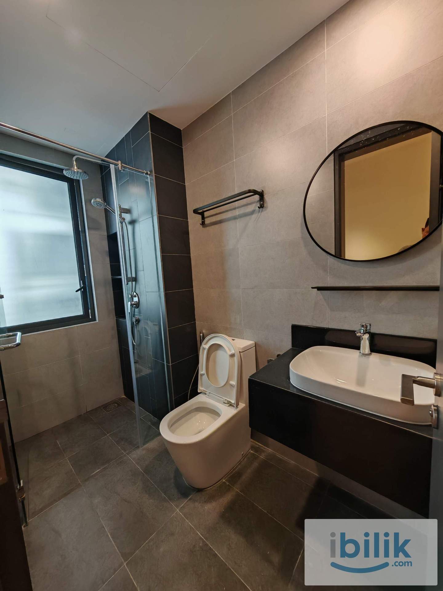 Affordable Master Room MRT Maluri | Sunway Velocity - Image 2
